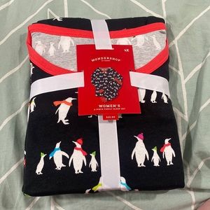 Holiday 2 Piece Sleep Set